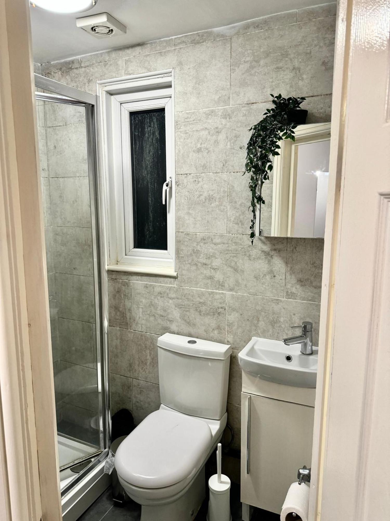 Modern En-Suite Rooms By Finsbury Park Station 8 Mins To King'S Cross By Tube Лондон Экстерьер фото